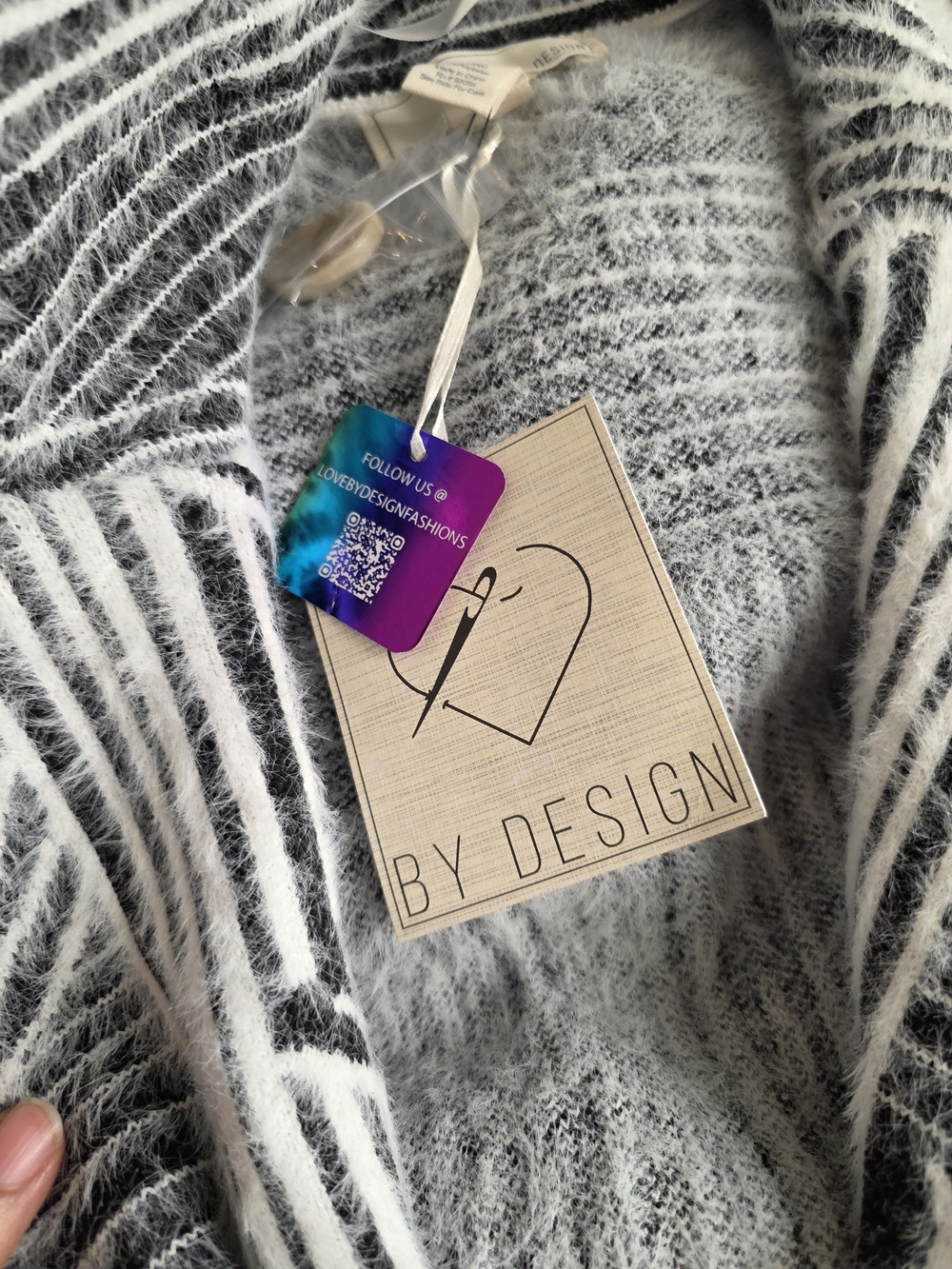 BY DESIGN Tokyo Eyelash Knit Cardigan - Picture 4 of 9
